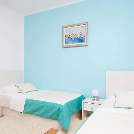 With A Parking Space - 15276 Apartman Split